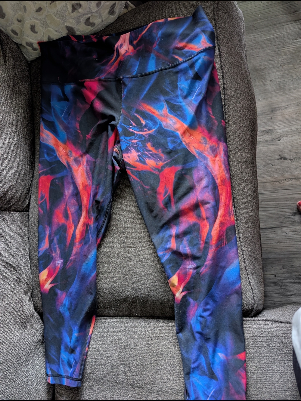 Old Navy Multicolor Flame-Print Leggings XXL